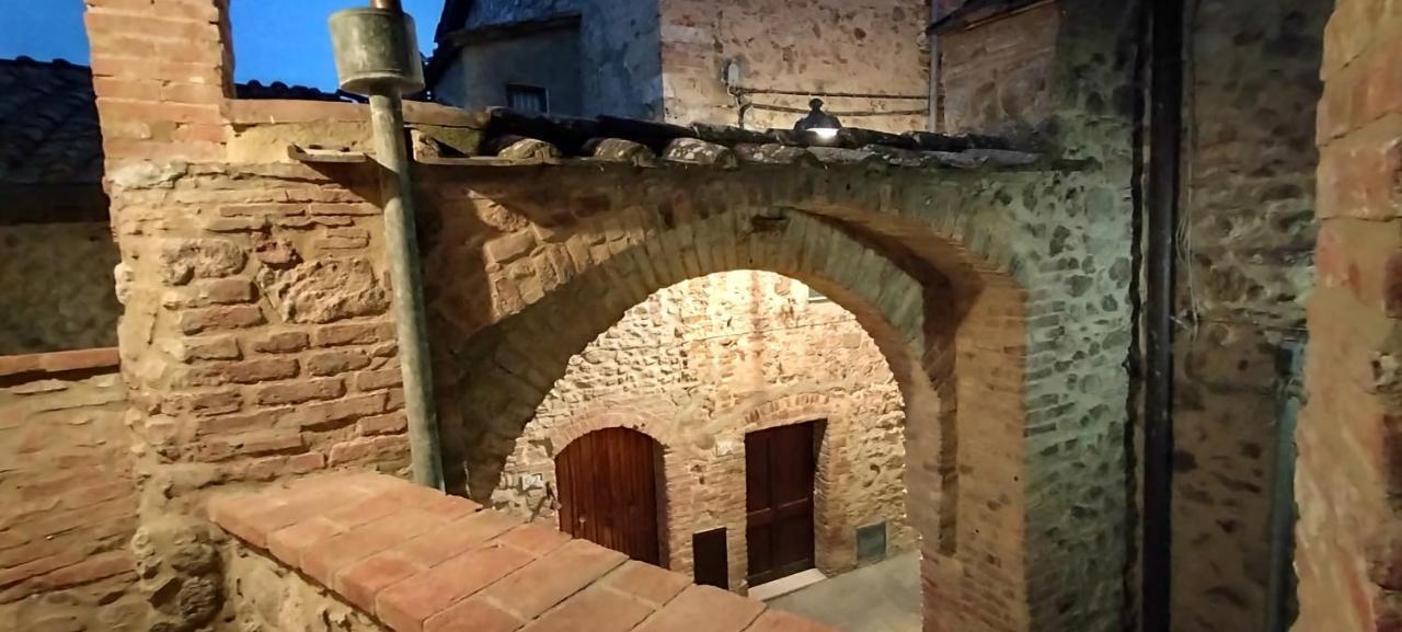 Antico Borgo Di Torri Bed & Breakfast Sovicille